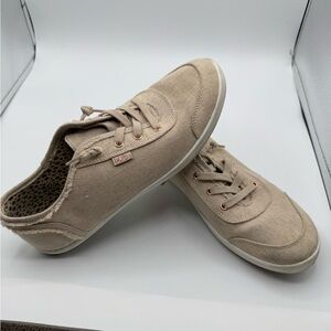 Skechers BOBS Women's Bobs B Cute Sneaker, Taupe, 10